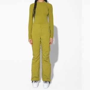 NWT Medium Mustang Alessandra Halfdays Ski Pants